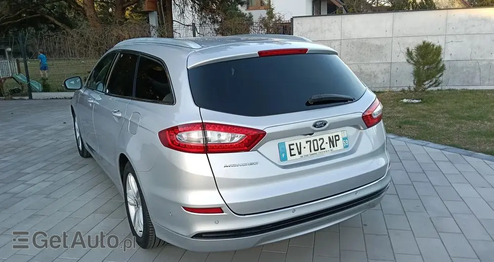 FORD Mondeo 2.0 TDCi STart-Stopp PowerShift-Aut Titanium