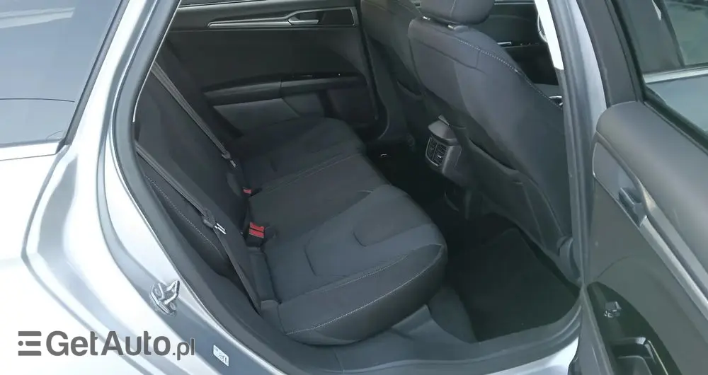 FORD Mondeo 2.0 TDCi STart-Stopp PowerShift-Aut Titanium