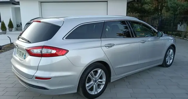 FORD Mondeo 2.0 TDCi STart-Stopp PowerShift-Aut Titanium
