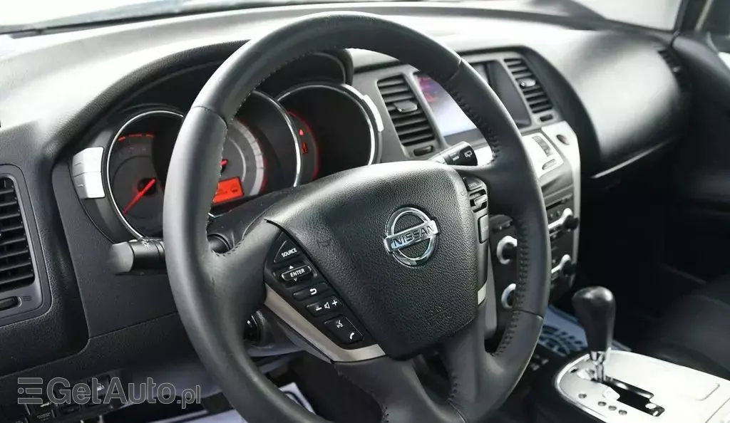 NISSAN Murano 