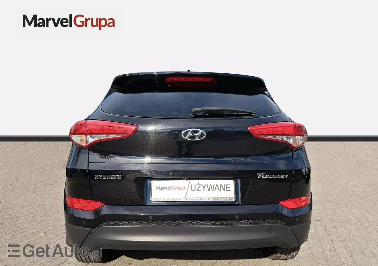 HYUNDAI Tucson 
