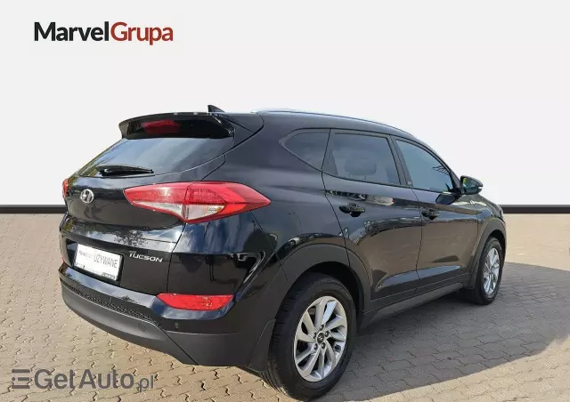 HYUNDAI Tucson 