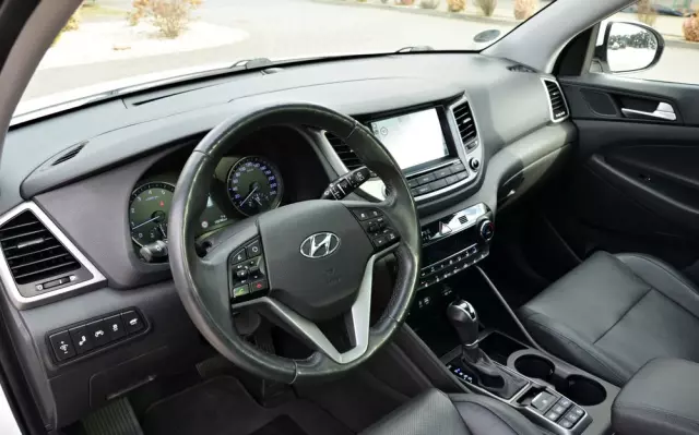 HYUNDAI Tucson 1.6 Turbo 4WD DCT Premium