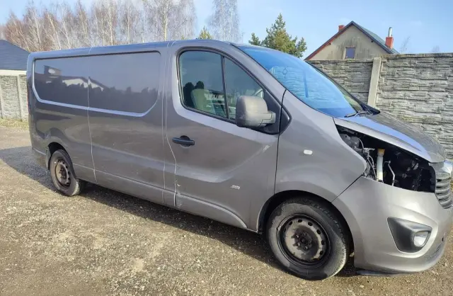 OPEL Vivaro 
