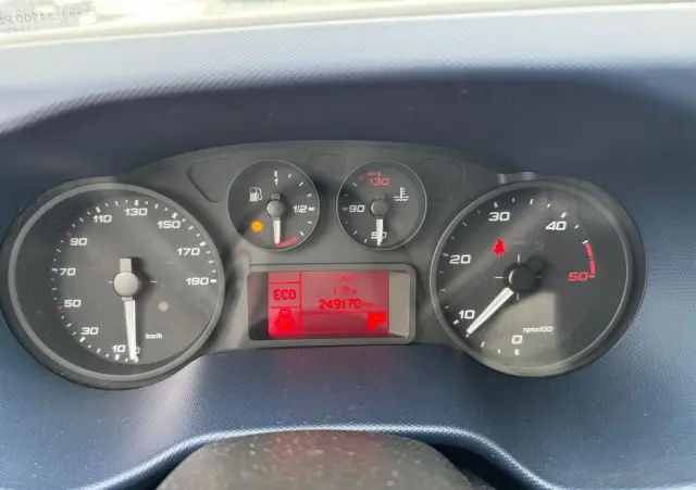 IVECO DAILY 35S14,35S15,35S16,35S17, IZOTERMA 7 Euro palet KILKA SZTUK 