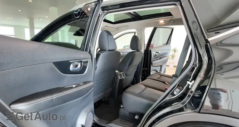 NISSAN X-Trail 1.6 DCi Tekna 2WD Xtronic 7os