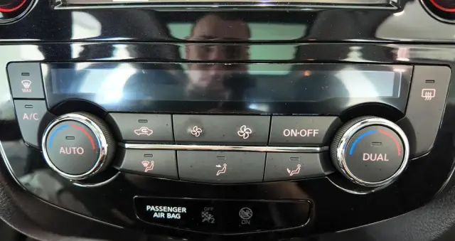 NISSAN X-Trail 1.6 DCi Tekna 2WD Xtronic 7os