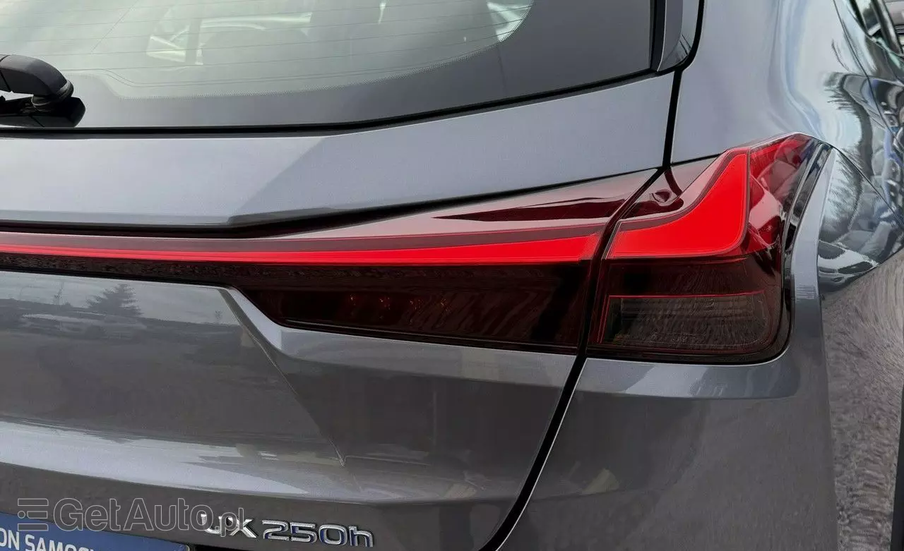 LEXUS UX 250h Elegance 2WD