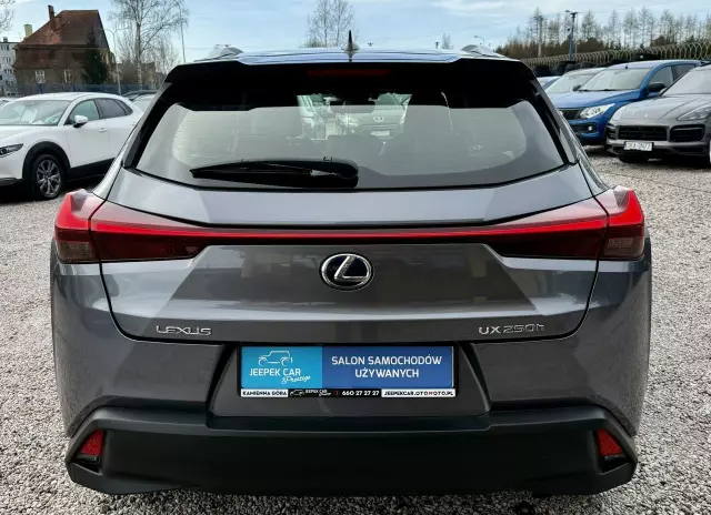 LEXUS UX 250h Elegance 2WD
