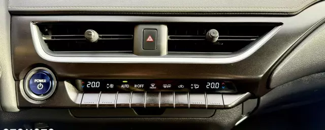 LEXUS UX 250h Elegance 2WD