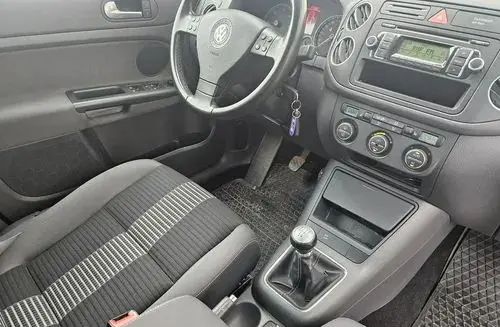 VOLKSWAGEN Golf Plus 