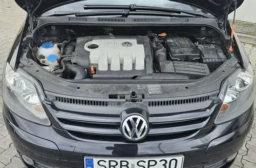 VOLKSWAGEN Golf Plus 