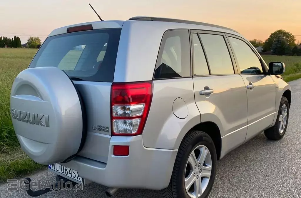 SUZUKI Grand Vitara 