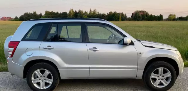 SUZUKI Grand Vitara 