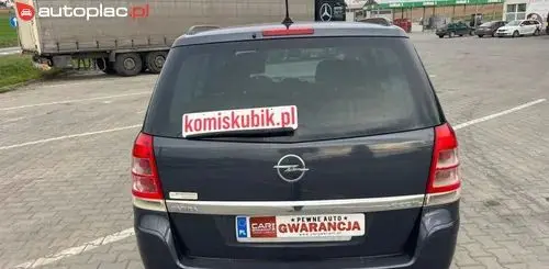 OPEL Zafira 