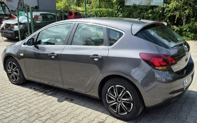 OPEL Astra 1.7 CDTI DPF Innovation