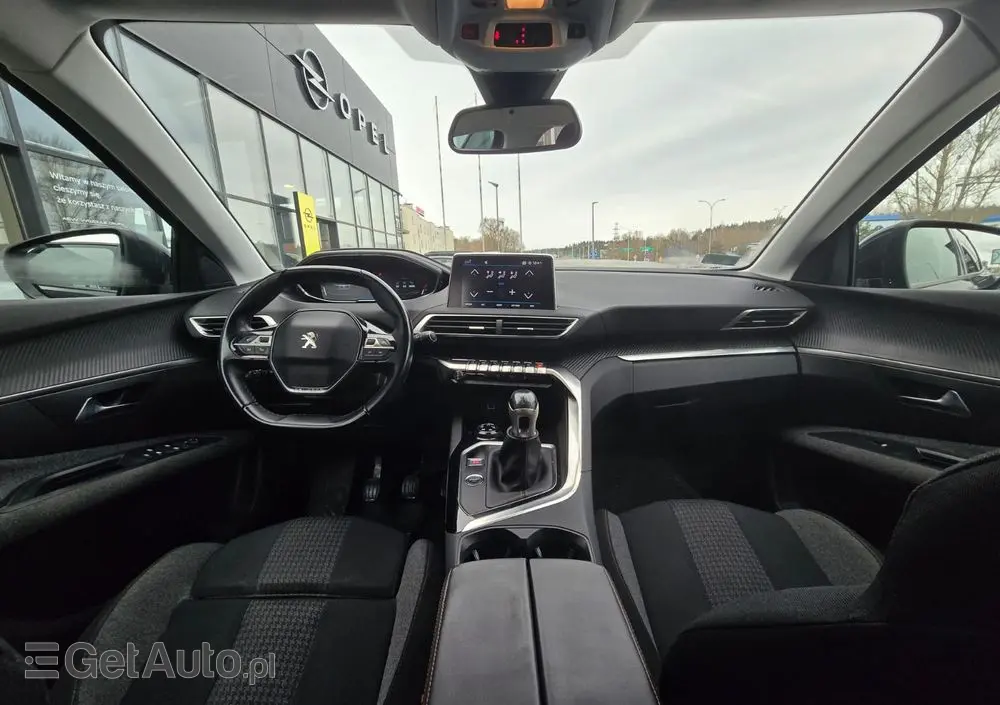 PEUGEOT 3008 1.2 PureTech Active S&S