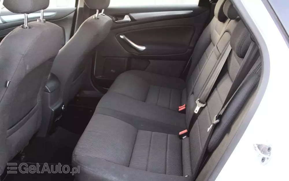 FORD Mondeo Turnier 2.0 TDCi Business Edition