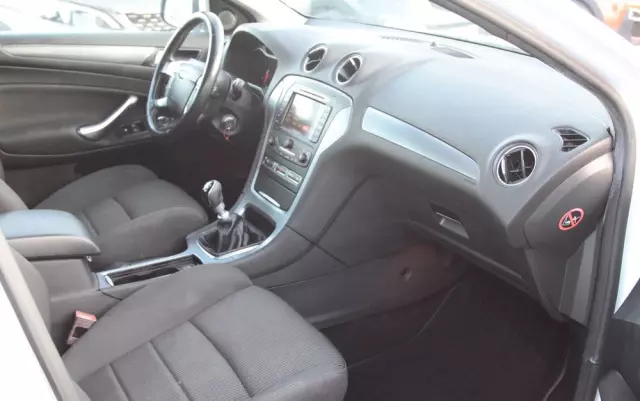 FORD Mondeo Turnier 2.0 TDCi Business Edition