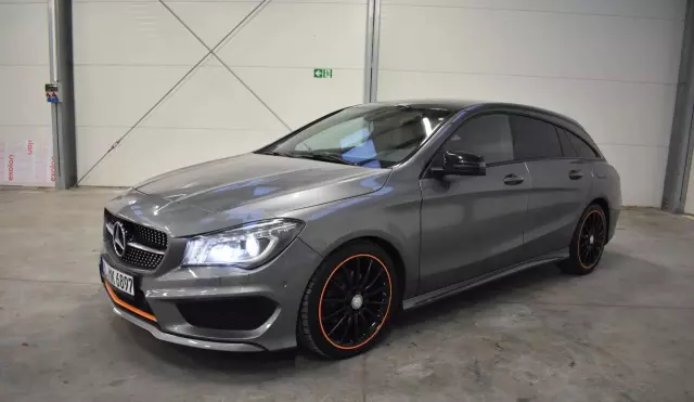 MERCEDES-BENZ CLA 