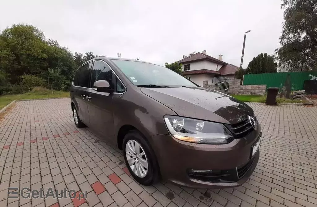 VOLKSWAGEN Sharan 