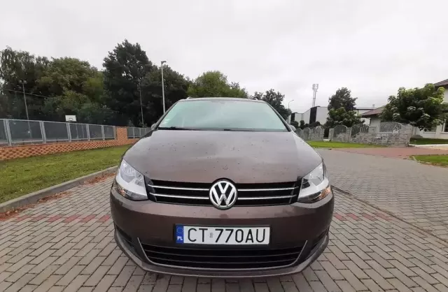 VOLKSWAGEN Sharan 