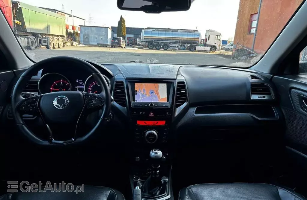 SSANGYONG XLV 