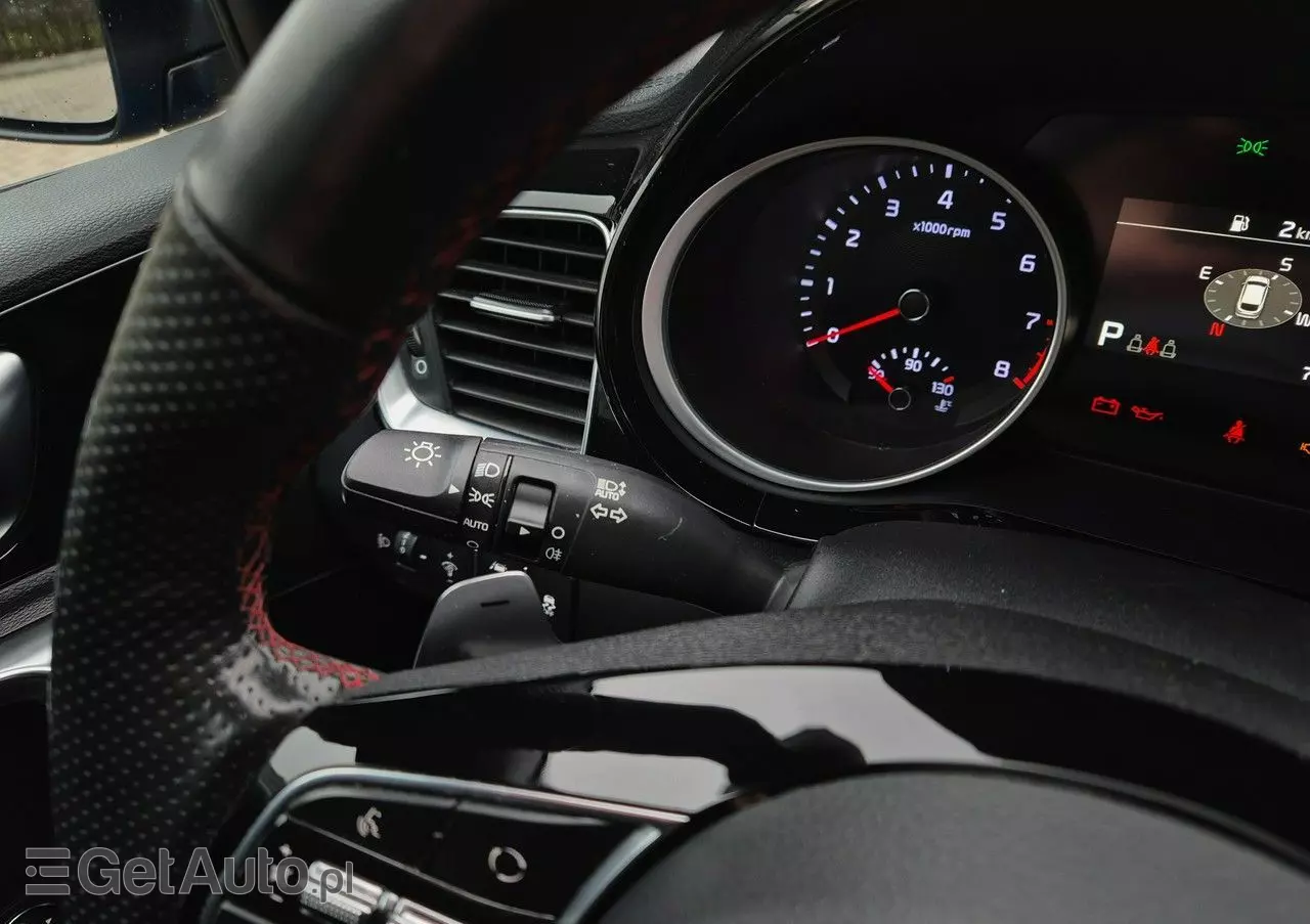 KIA Pro_cee'd ProCeed 1.6 T-GDI GT DCT