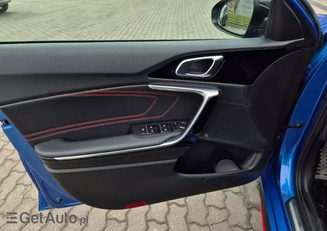 KIA Pro_cee'd ProCeed 1.6 T-GDI GT DCT