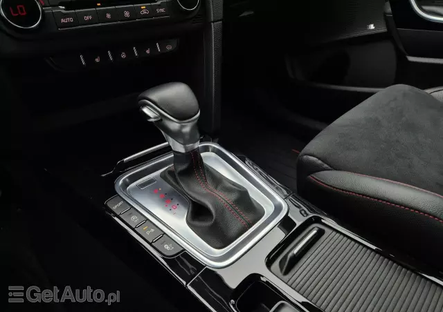 KIA Pro_cee'd ProCeed 1.6 T-GDI GT DCT