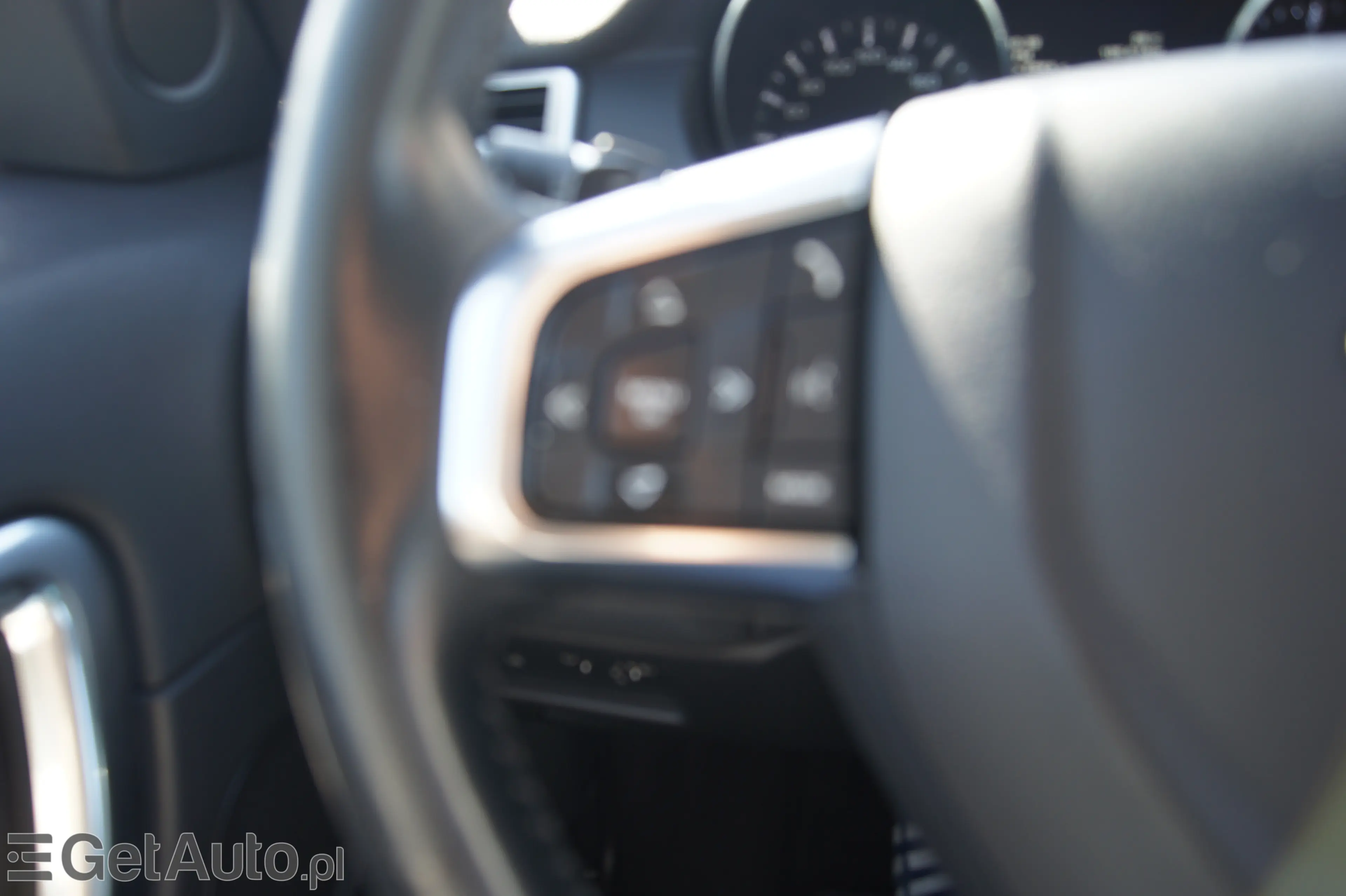 LAND ROVER Discovery SE