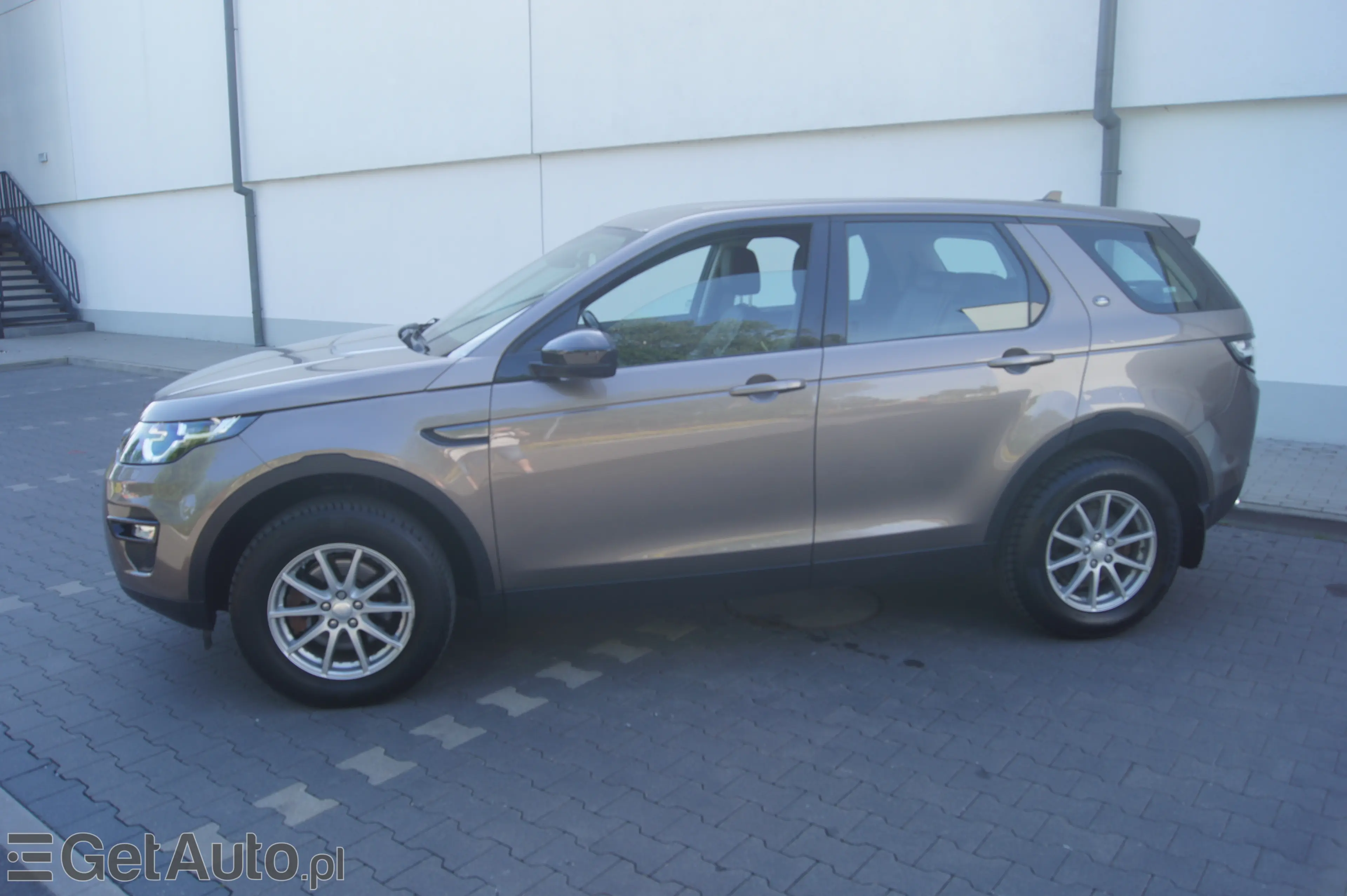 LAND ROVER Discovery SE
