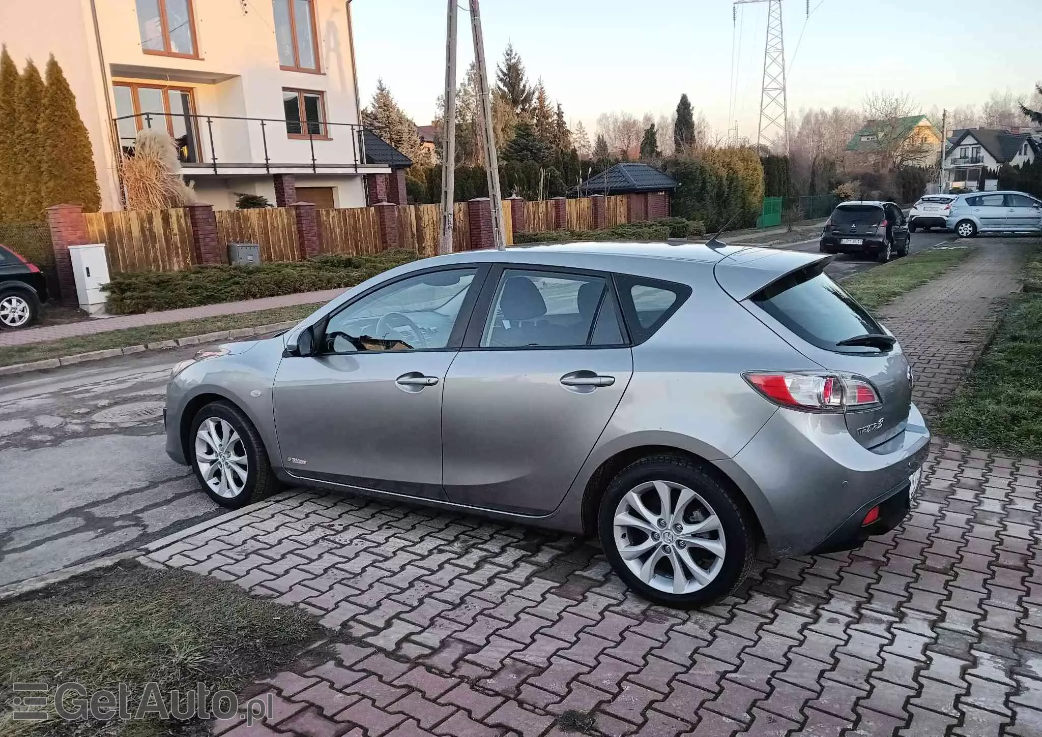 MAZDA 3 1.6 MZR High-Line