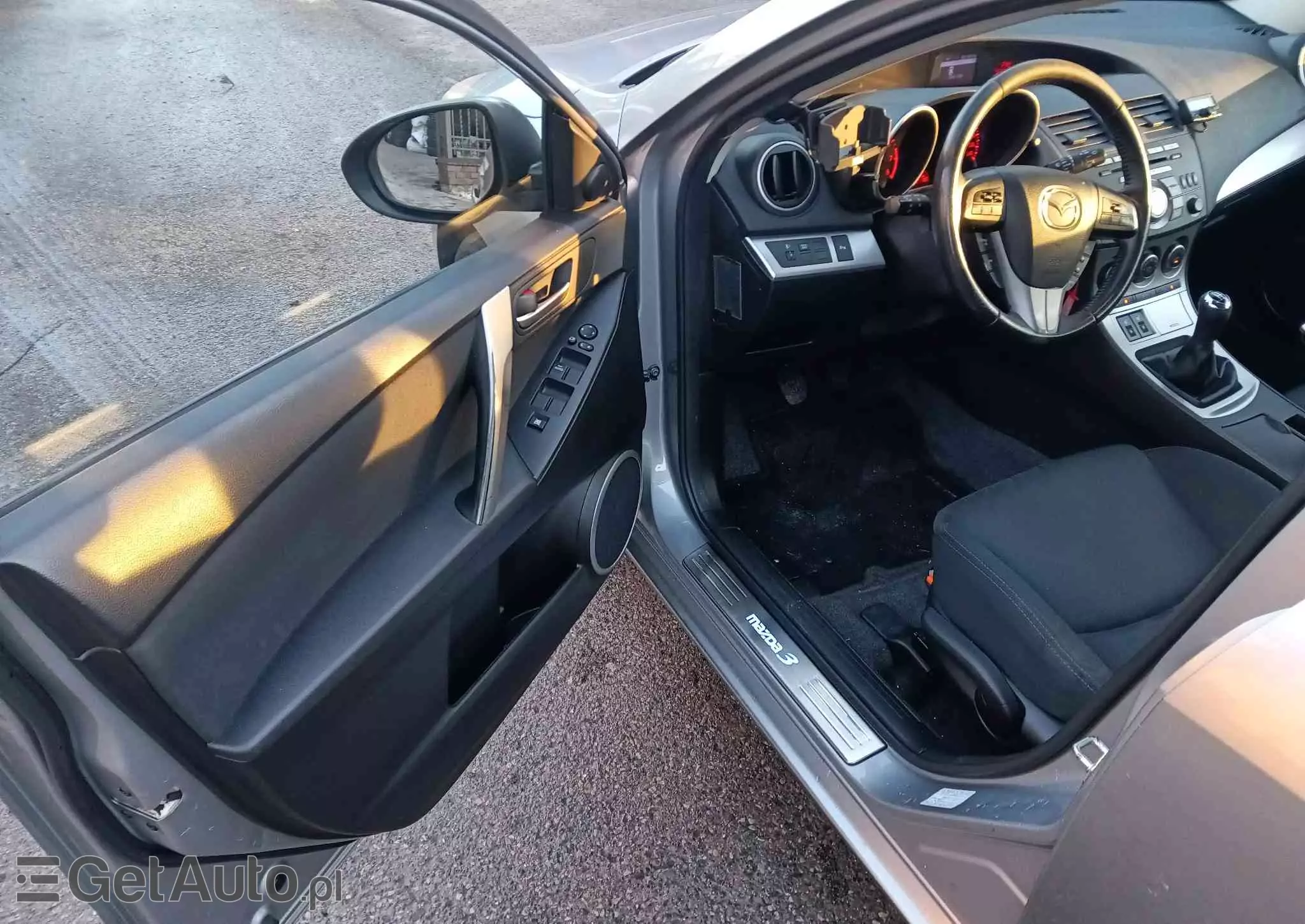 MAZDA 3 1.6 MZR High-Line