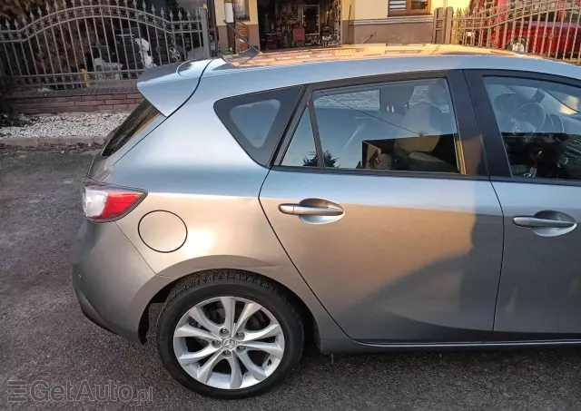 MAZDA 3 1.6 MZR High-Line