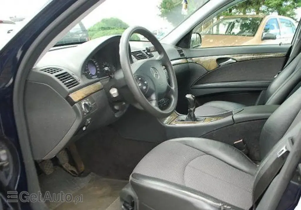 MERCEDES-BENZ Klasa E 