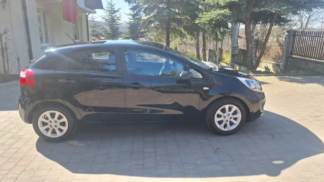 KIA Rio XL