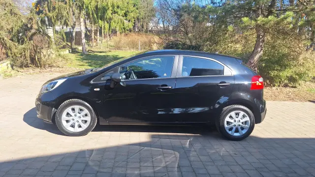 KIA Rio XL