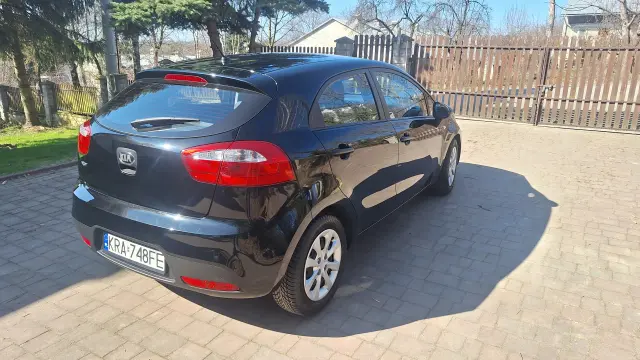 KIA Rio XL