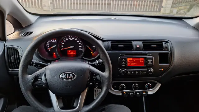 KIA Rio XL