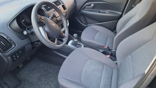 KIA Rio XL