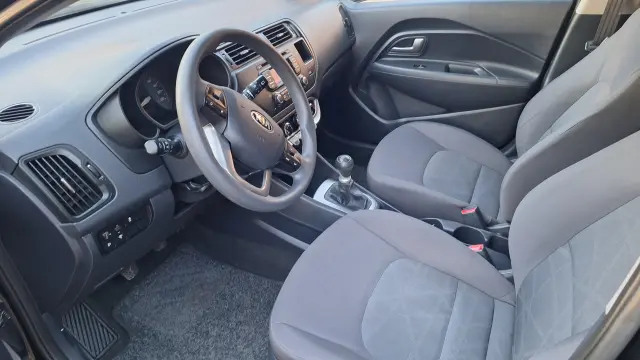 KIA Rio XL
