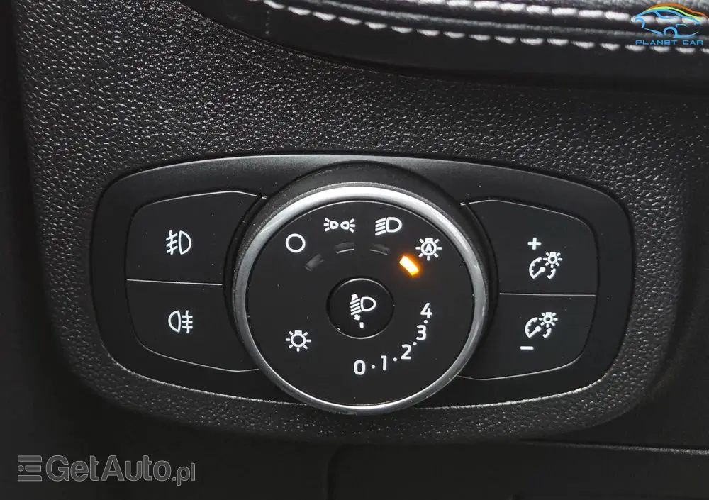 FORD Fiesta 1.0 EcoBoost STart-Stop Titanium