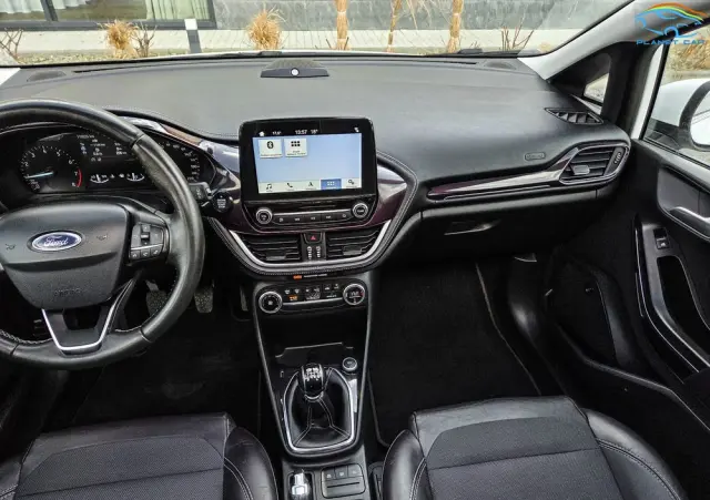 FORD Fiesta 1.0 EcoBoost STart-Stop Titanium