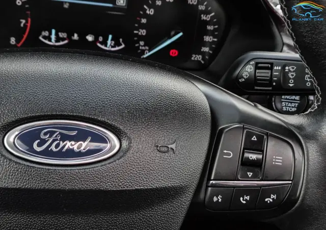 FORD Fiesta 1.0 EcoBoost STart-Stop Titanium