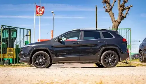 JEEP Cherokee 