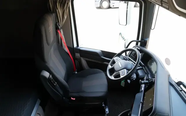 DAF XG 480 / KLIMATYZACJA  POSTOJOWA  /  2023 R 