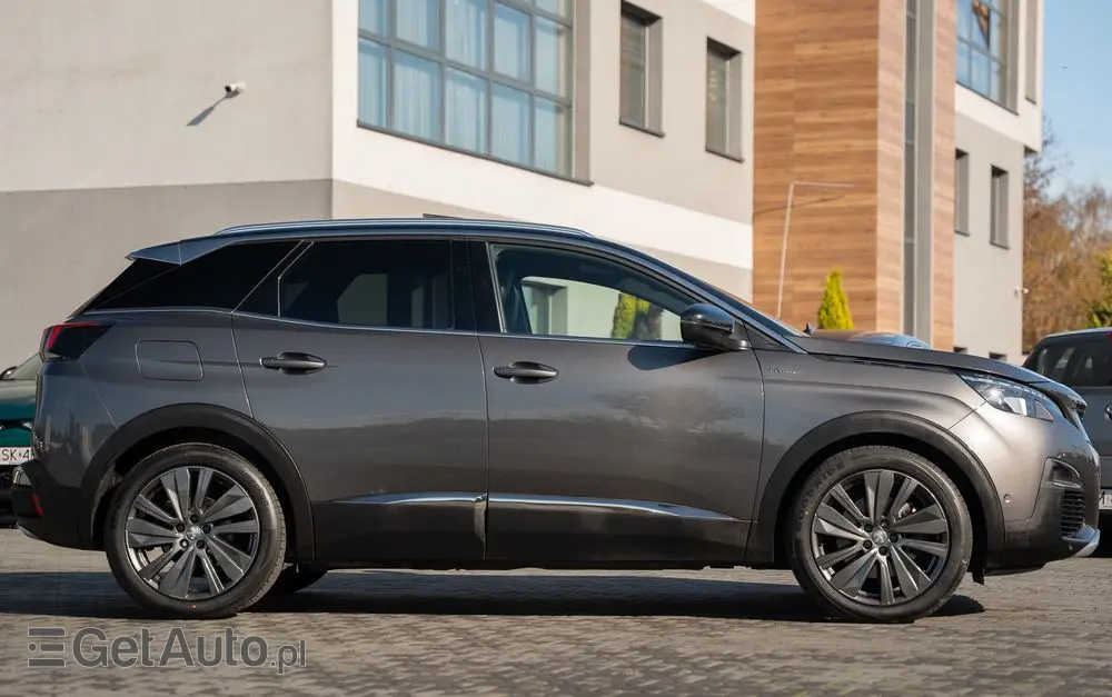 PEUGEOT 3008 1.6 PureTech Hybrid4 PHEV GT Pack S&S EAT8