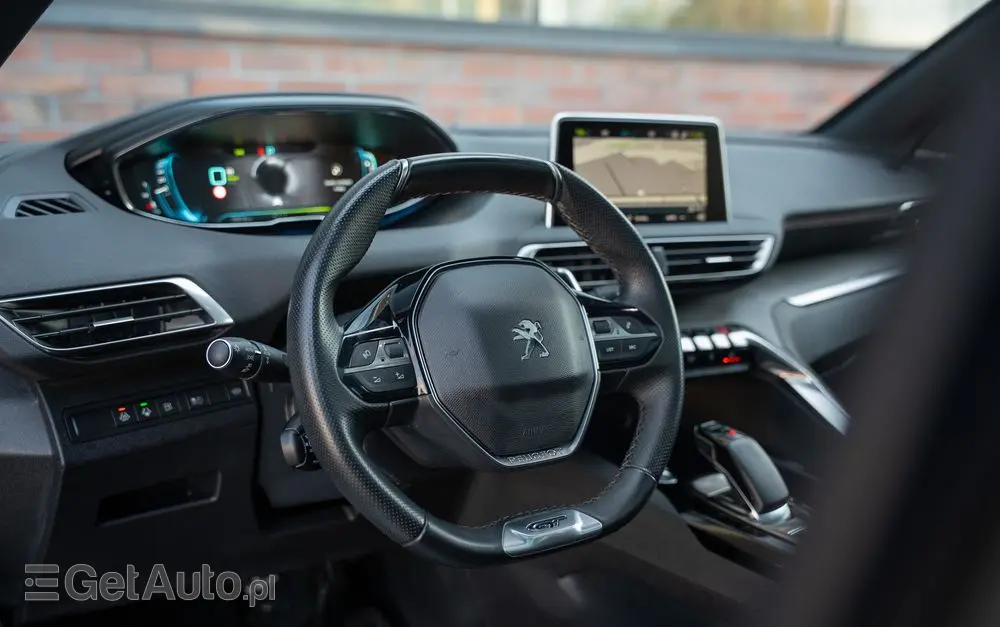 PEUGEOT 3008 1.6 PureTech Hybrid4 PHEV GT Pack S&S EAT8