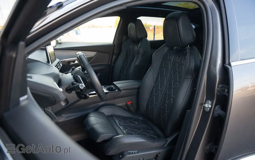 PEUGEOT 3008 1.6 PureTech Hybrid4 PHEV GT Pack S&S EAT8